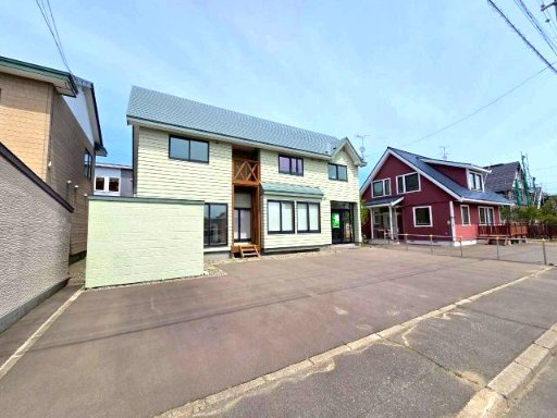 新釧路町1-24　中古住宅の外観