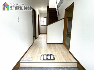 【玄関】 | 中古戸建　明石市朝霧南町