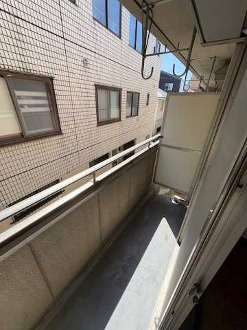 シャルマン西巣鴨 のバルコニー