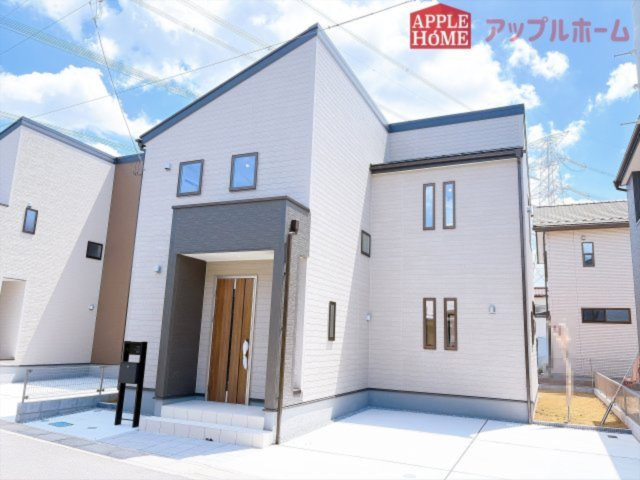 [新築住宅] 鶴ヶ島市下新田 第3 全3棟の外観|◆外観写真◆スタイリッシュな外観が目を引くお洒落ハウス！ぜひ一度内覧へお越しください！物件の魅力沢山お伝えします！いつでもお気軽にお問合せOKです！TEL「0120-466263」