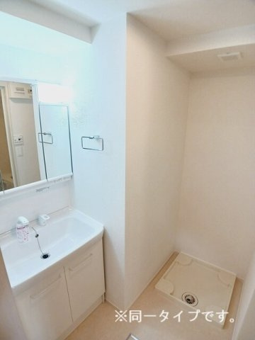 グラース　アンの洗面所|洗面所です