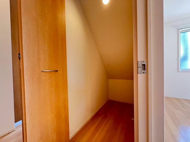 橋の内３丁目戸建の収納