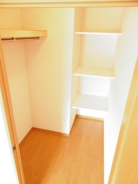 町田市小山町の賃貸マンションの収納