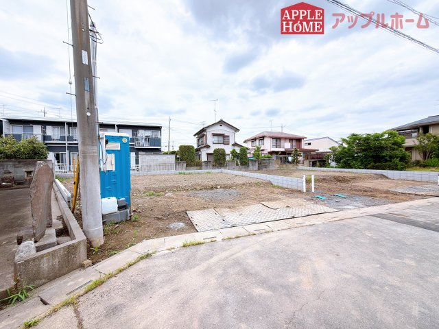 [新築住宅] 熊谷市玉井南 1期 全2棟の前面道路含む現地写真