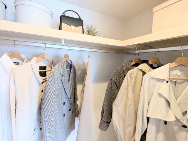 ファミール亀戸の収納|～WIC写真～ 収納量が豊富です！