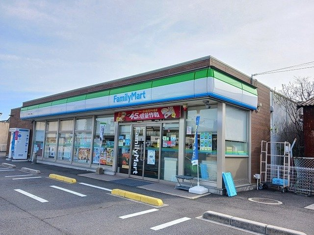 プランドールの周辺|ファミリーマート光中央２丁目店まで300m