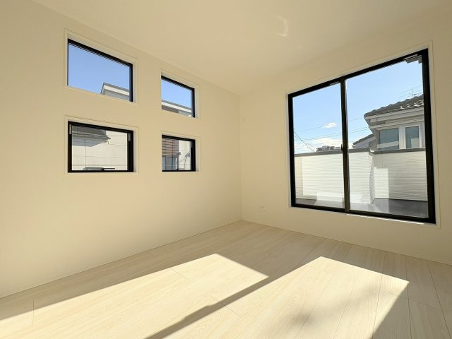三郷市彦糸1丁目　新築戸建　全2棟　1号棟の洋室|同施工会社の参考写真になります。