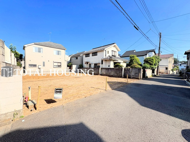 【前面道路含む現地写真】 | 小金井市前原町１丁目　建築条件付売地　全2区画
