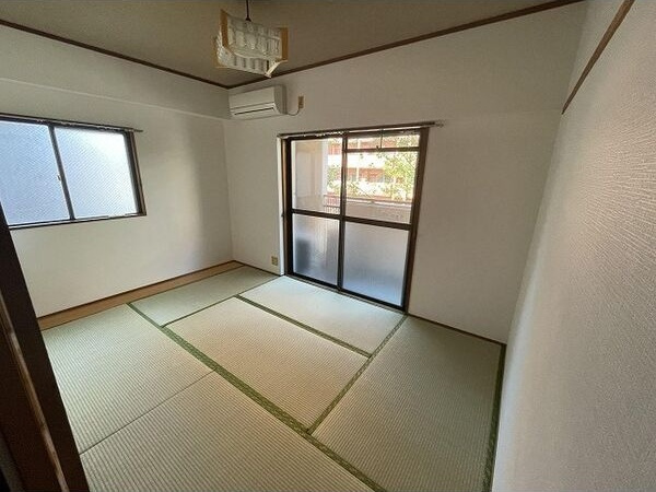 エレガンス高宮の寝室