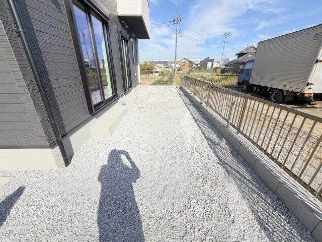 三郷市彦糸1丁目　新築戸建　全2棟　2号棟のバルコニー|同施工会社の参考写真になります。