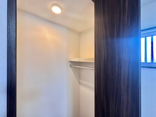 ロワイヤル綿町の収納