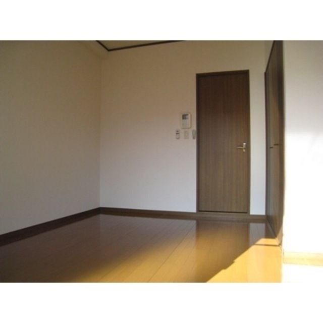 アンプルール フェール K.Yuの洋室