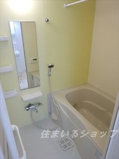 ヴィオラⅡの浴室|追い焚き・浴室暖房乾燥機あり