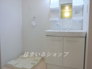 ヴィオラⅡの洗面所|シャンプードレッサー