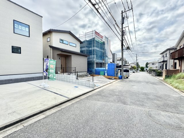 千葉市緑区おゆみ野南4丁目の前面道路含む現地写真