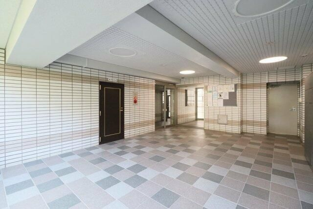 ライオンズマンション板橋区役所前第６のエントランス