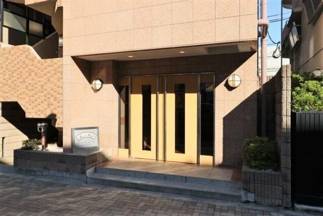 パークウェルツインズ西新宿サウスピアのエントランス