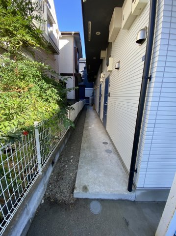 川崎市麻生区上麻生５丁目の一棟アパートの外観