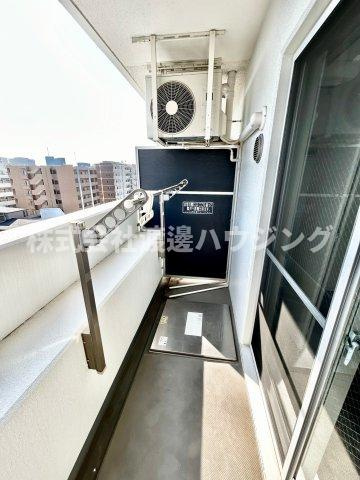 ライブガーデン江坂のバルコニー