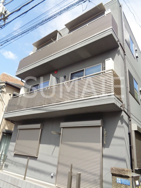フェルメールの外観|3階建てマンション☆