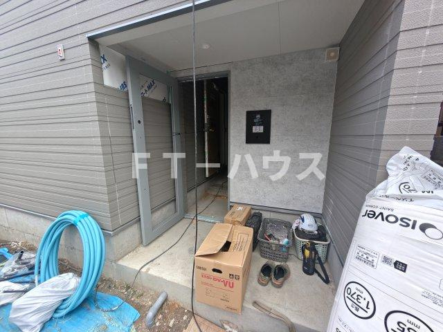GRADUS原木中山のエントランス