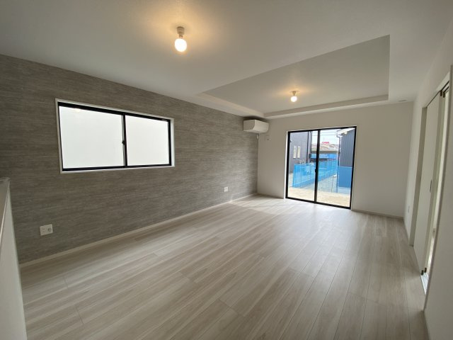 東根市中央3丁目の居間・リビング