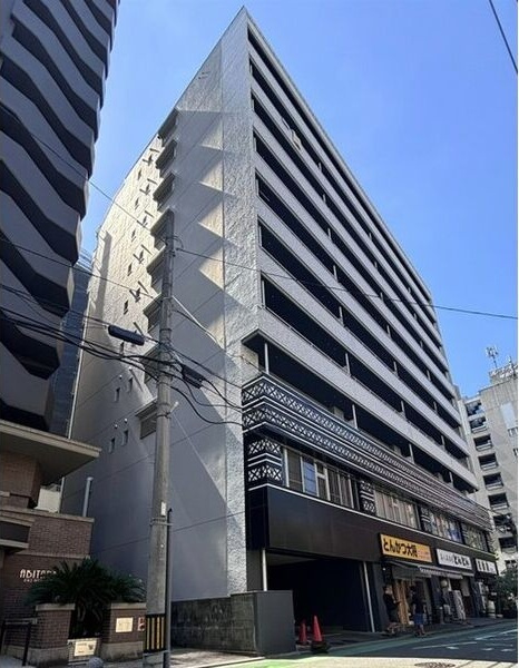 セレス駅南のエントランス