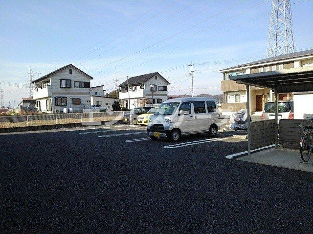 穂積Ⅰの駐車場|高崎、前橋のお部屋探しはエンドスケープまで！お客様の理想お聞かせ下さい♪