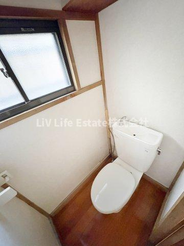 東村山市富士見町２丁目戸建のトイレ