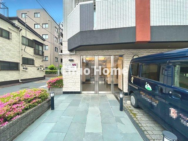 ラヴィリオ錦糸町ベルグレードのエントランス|【エントランス】マンションのエントランスは、その物件の印象を決める、顔とも言える場所です。毎日通る場所ですからきれいなのが一番です。