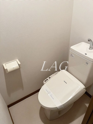 【トイレ】 | ベルデン日本橋 | トイレです。