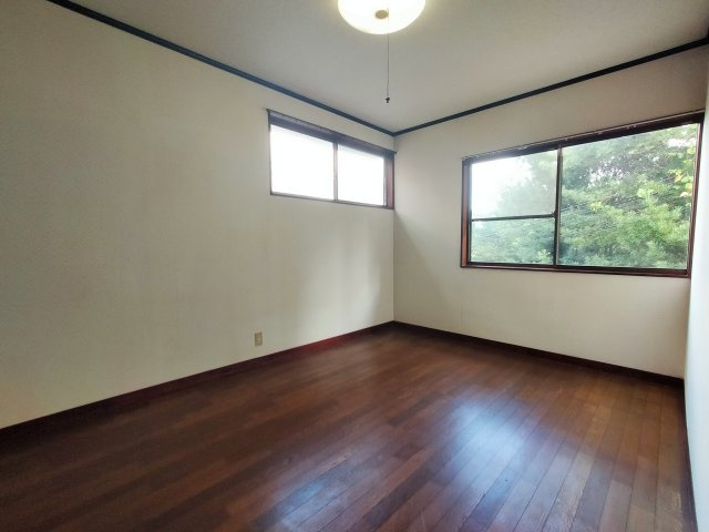 大塔町５ＳＬＤＫの家の洋室