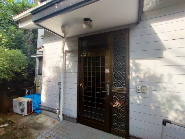 大塔町５ＳＬＤＫの家の玄関