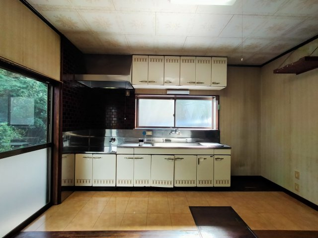 大塔町５ＳＬＤＫの家のキッチン