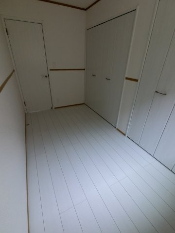 さくらハウス　Bの洋室|※反転・別室タイプ