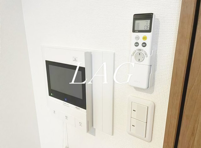 【セキュリティ】 | トーシンフェニックス日本橋蛎殻町弐番館 | モニターつきインターホンです。