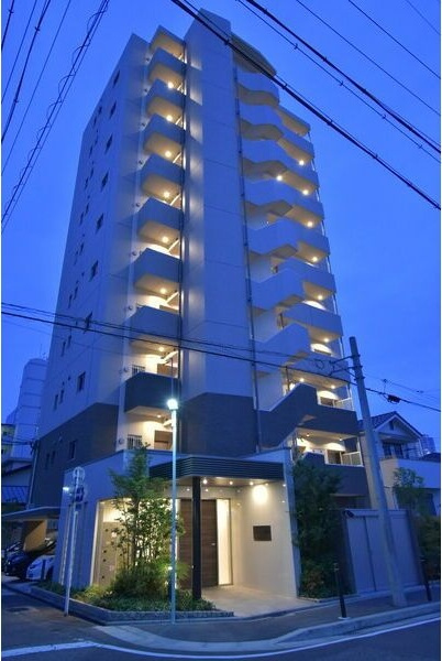 セレニティー金山の外観