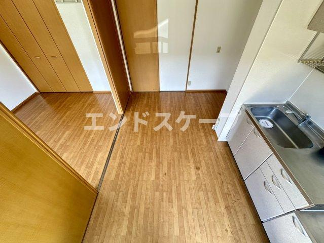 セジュールフジの居間・リビング|高崎、前橋のお部屋探しはエンドスケープまで！お客様の理想お聞かせ下さい♪