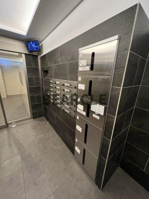 【エントランス】 | サクシード藤森 | 落ち着いたエントランスです