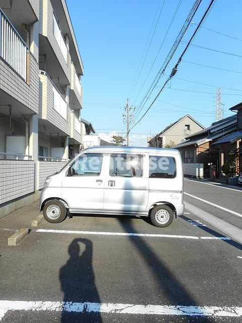 エステート豊の駐車場|駐車場