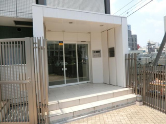 【エントランス】