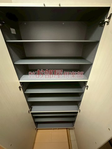グレイシャス髙尾Cの収納|専用の収納スペースです