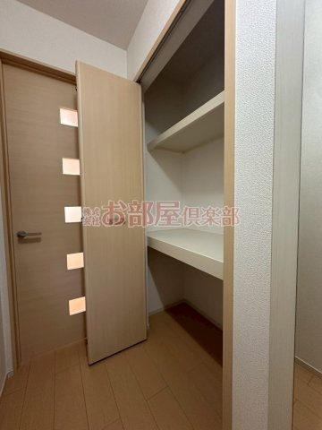 グレイシャス髙尾Cの収納|大きなものも収納できそうです