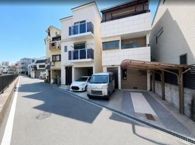 【外観】 | 東住吉区田辺5丁目 | 駐車2台可能です♪（普通車＋軽自動車）