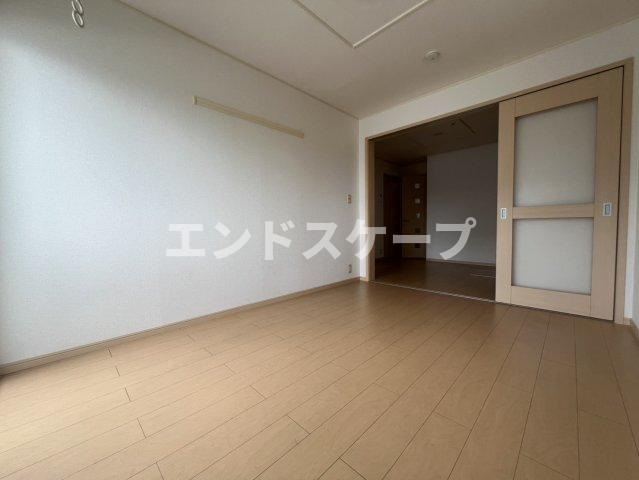 グローリーⅢの居間・リビング|高崎、前橋のお部屋探しはエンドスケープまで！お客様の理想お聞かせ下さい♪