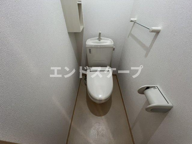 グローリーⅢのトイレ|高崎、前橋のお部屋探しはエンドスケープまで！お客様の理想お聞かせ下さい♪