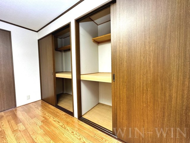 オリーブハイツの収納