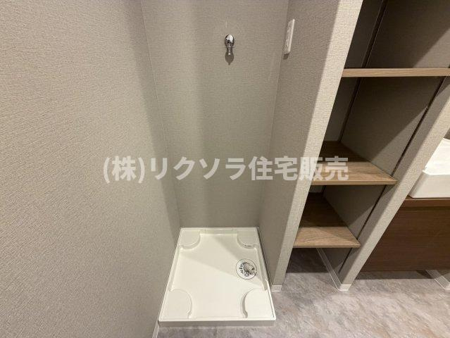 エバーグリーン門真のランドリースペース|ドラム式も設置可能
■物件内覧・資金計画相談・住宅ローン相談、リフォーム相談、お問合せ受付中■
※当日・翌日のご内覧、ご相談はお電話でのお問合せがスムーズです！