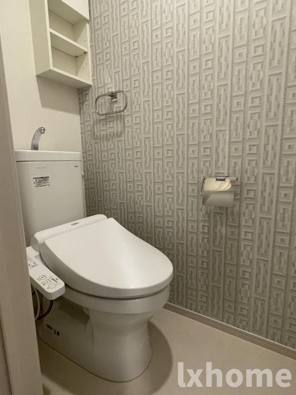 シルエーラ千里丘のトイレ|落ち着いた色調のトイレです