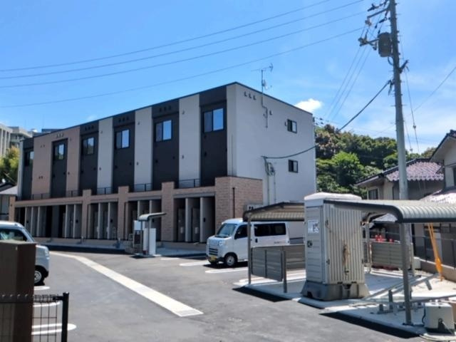 シャンス　トロワの外観